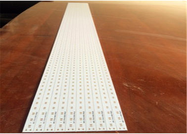 Ο σωλήνας ανάβει PCB 94v0 των οδηγήσεων βασισμένο στο αργίλιο PCB πινάκων κυκλωμάτων βολβών τυπωμένο το αργίλιο προμηθευτής